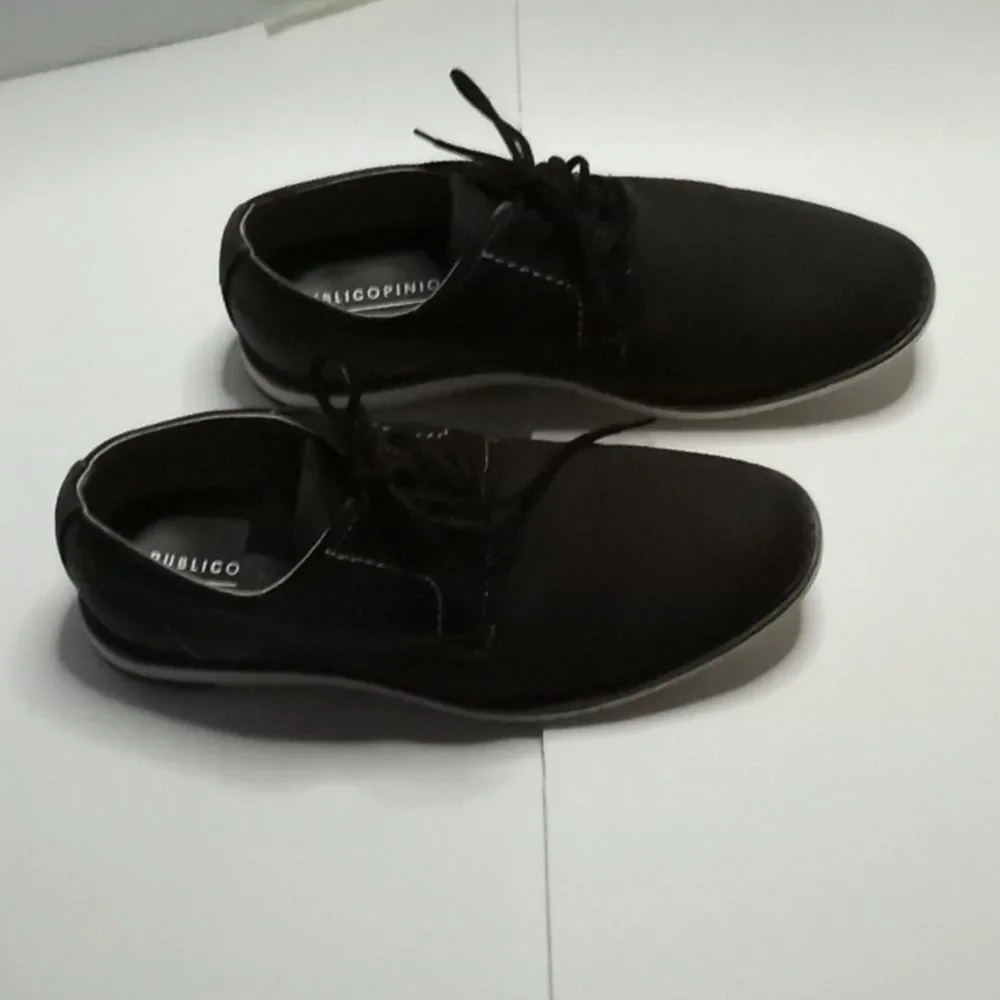 PUBLIC Opinion Canvas In Navy